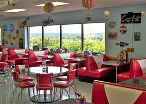 A cafeteria designed to look like a 50's style diner.